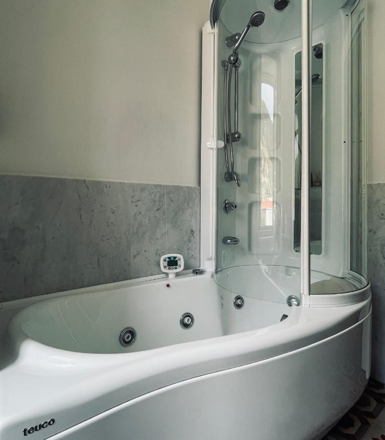 Rl - Boutique Suites & Apartments Bienno 外观 照片